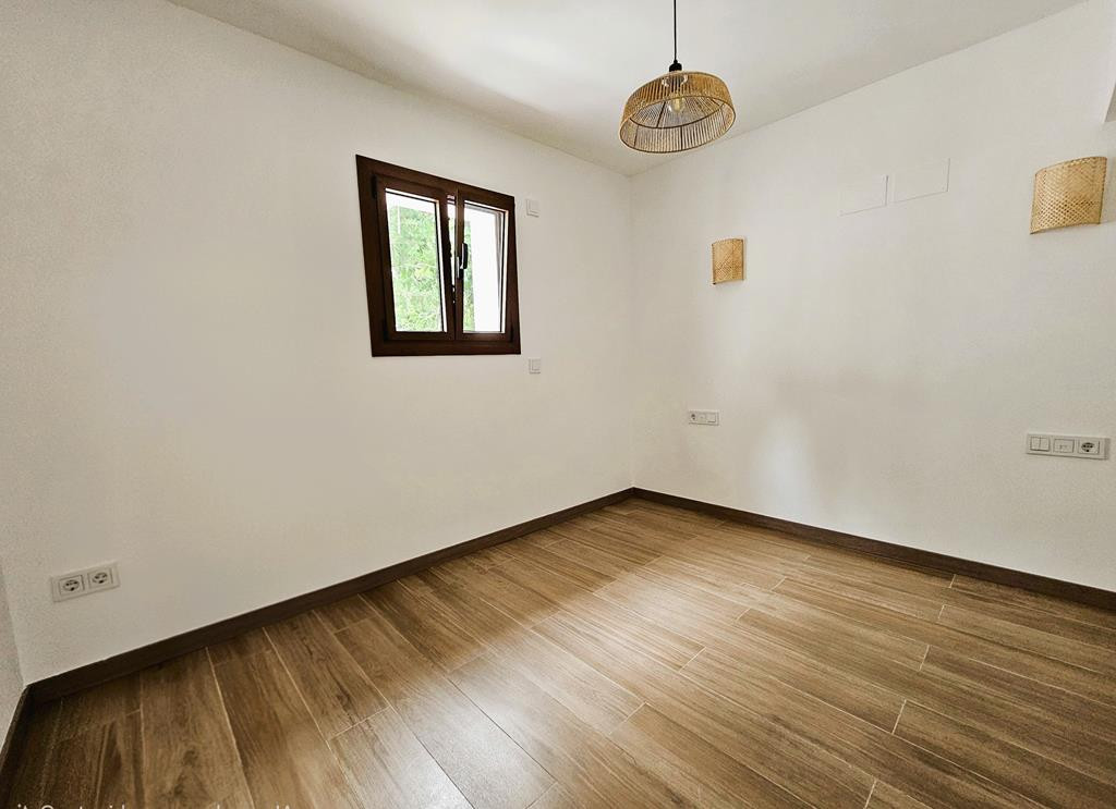 Vrijstaande Villa te koop in Javea | 7 slaapkamers H5521294