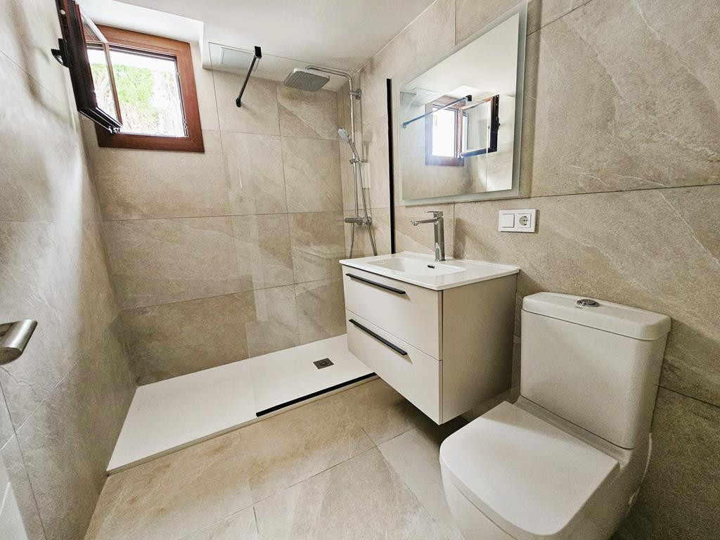 Vrijstaande Villa te koop in Javea | 7 slaapkamers H5521294
