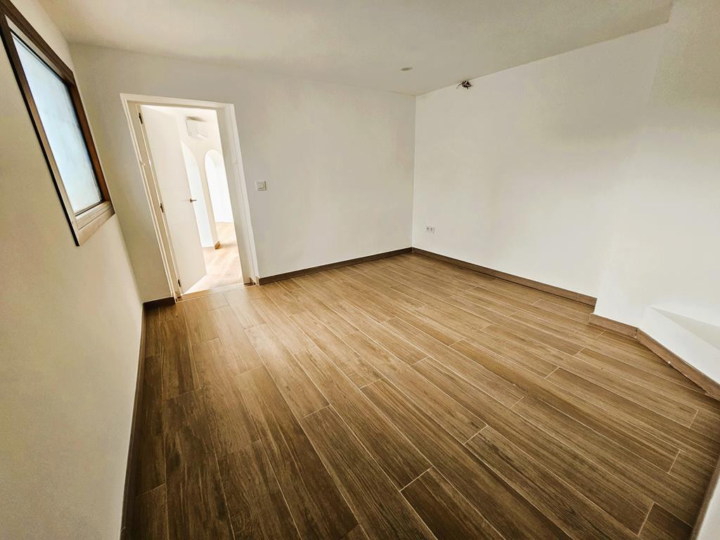 Vrijstaande Villa te koop in Javea | 7 slaapkamers H5521294