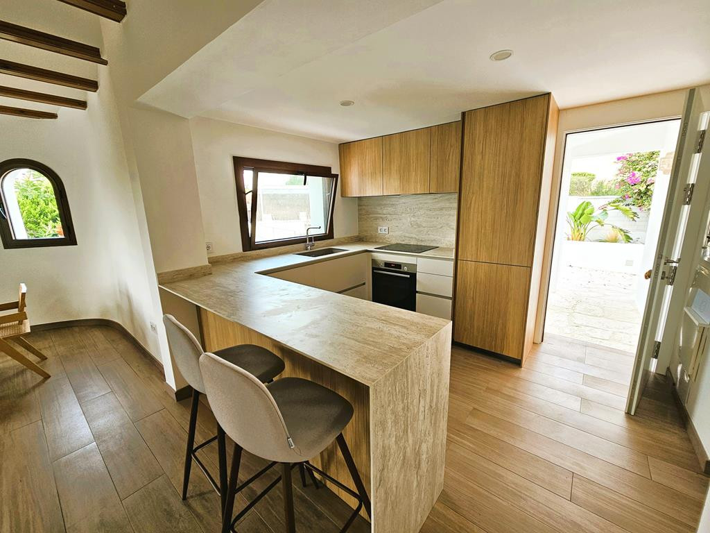 Vrijstaande Villa te koop in Javea | 7 slaapkamers H5521294