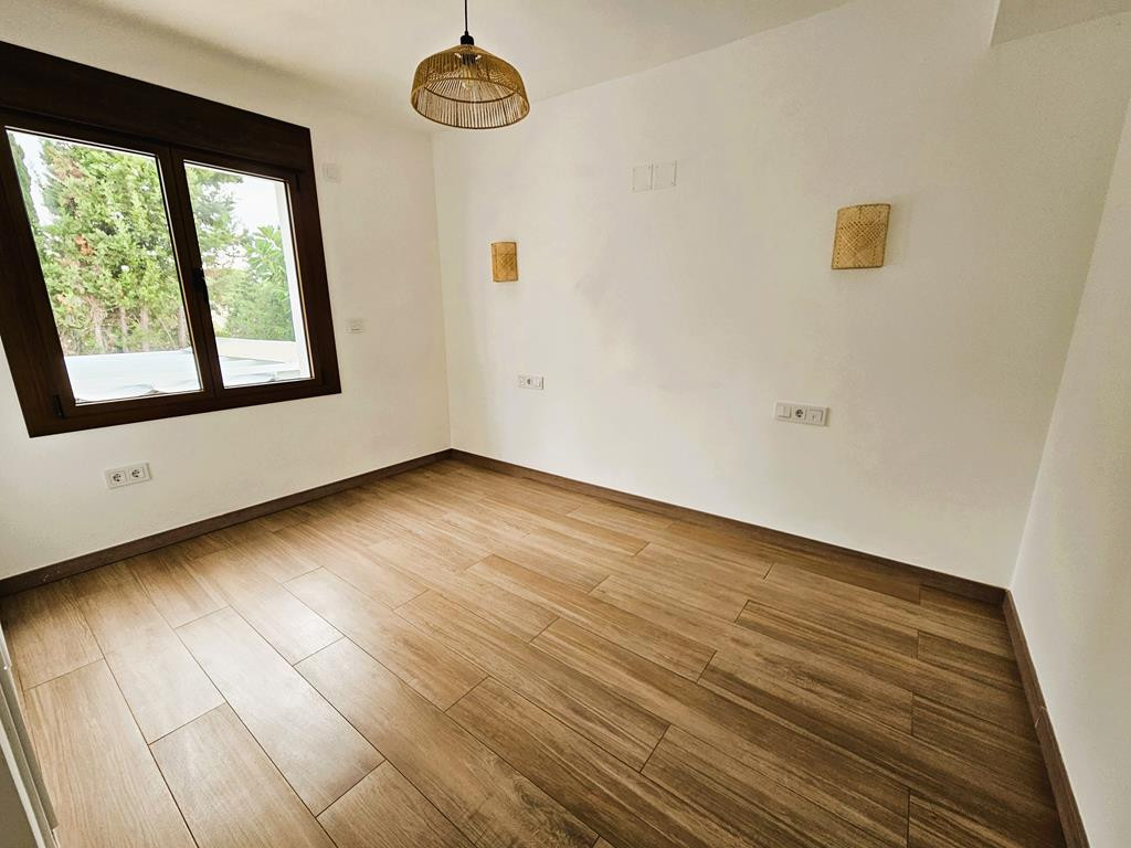 Vrijstaande Villa te koop in Javea | 7 slaapkamers H5521294
