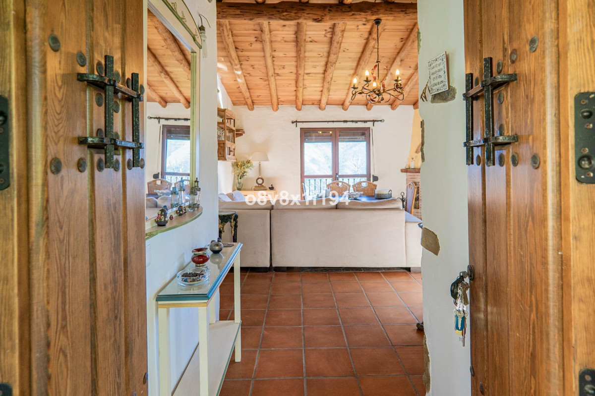 Finca - Cortijo te koop in Jubrique | 5 slaapkamers H4955917