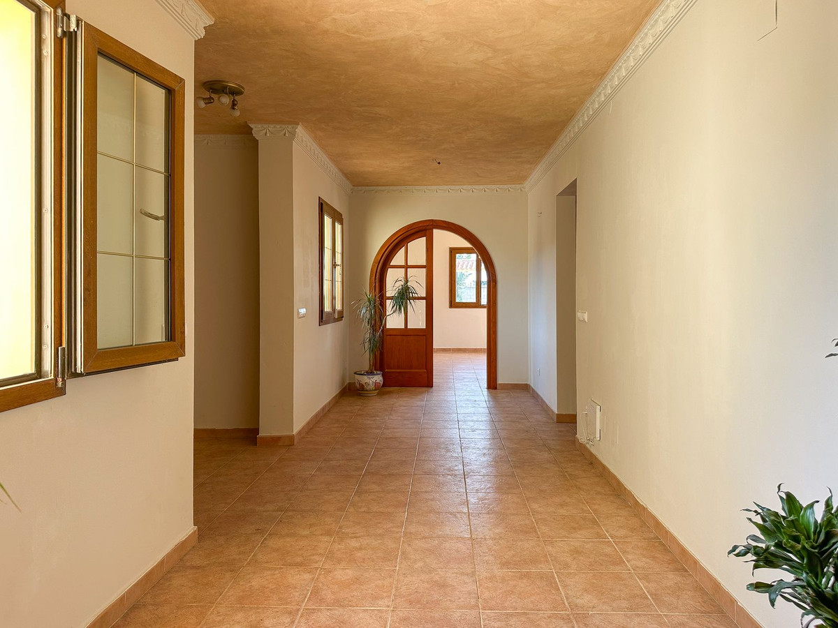 Huis te koop in La Atalaya | 4 slaapkamers H5120755