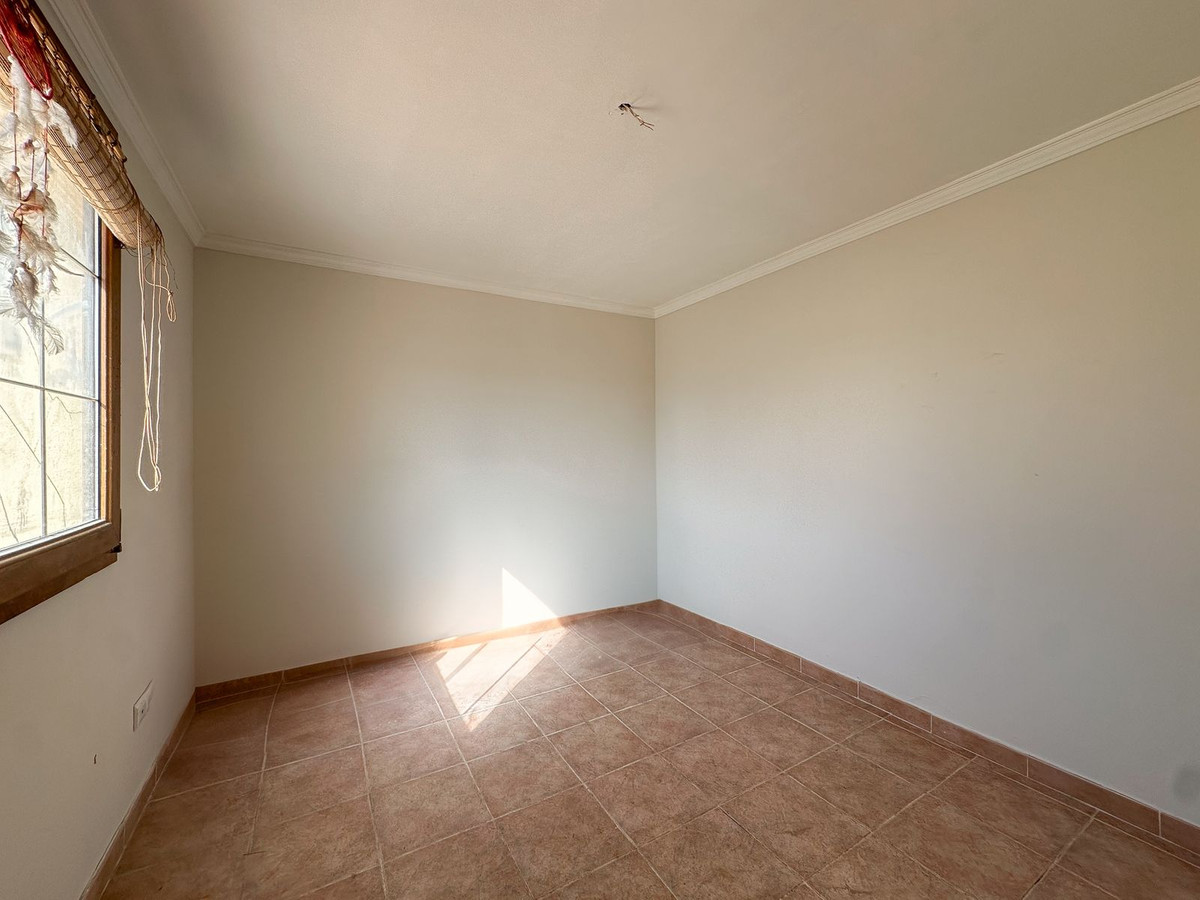 Huis te koop in La Atalaya | 4 slaapkamers H5120755