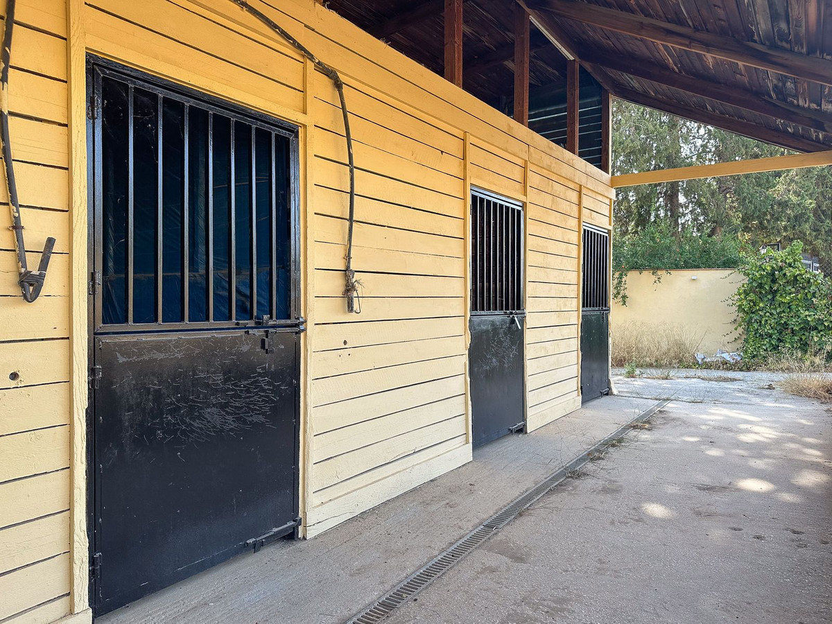 Huis te koop in La Atalaya | 4 slaapkamers H5120755