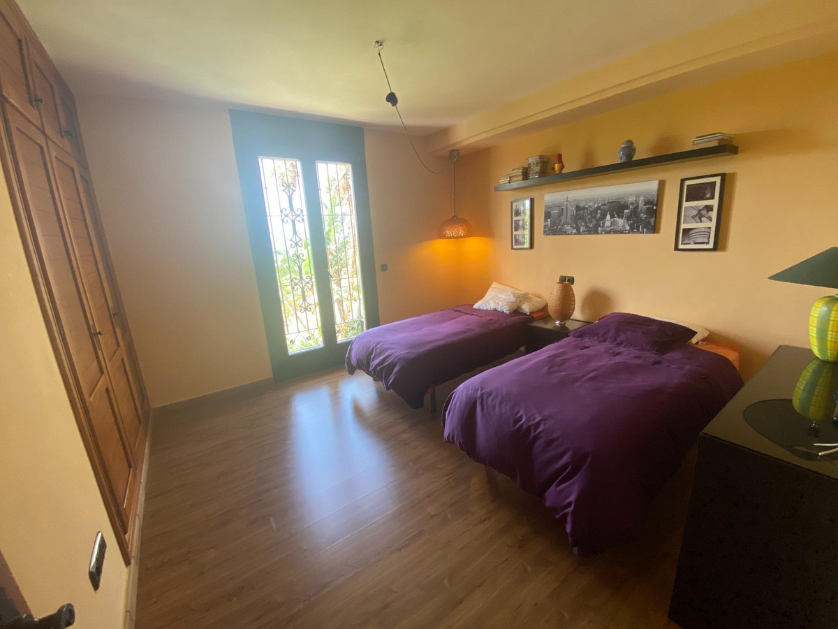 Property main view 42