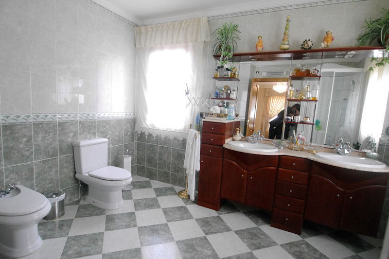 Huis te koop in La Cala de Mijas | 5 slaapkamers H2670854