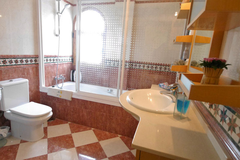 Huis te koop in La Cala de Mijas | 5 slaapkamers H2670854