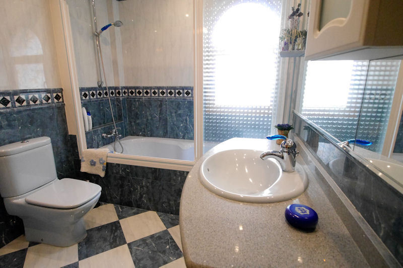 Huis te koop in La Cala de Mijas | 5 slaapkamers H2670854