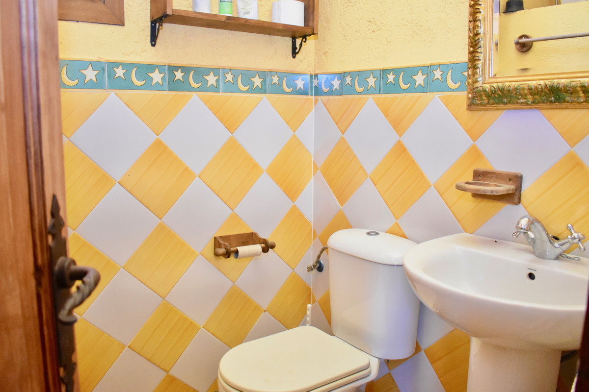 Huis te koop in La Cala de Mijas | 4 slaapkamers H3417835