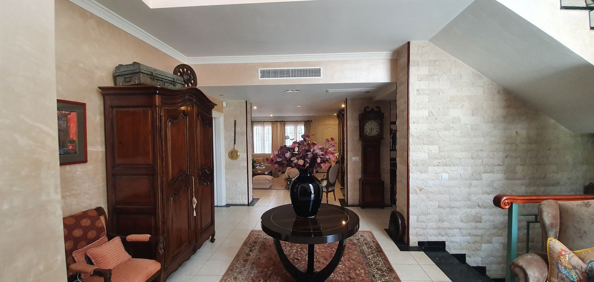 Property main view 40