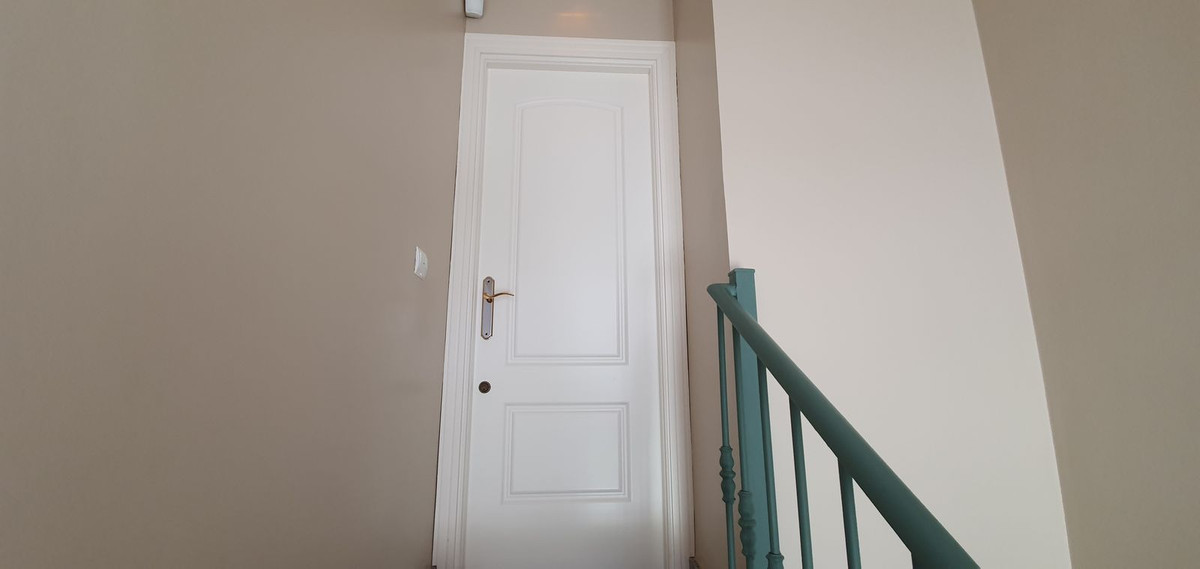 Property main view 60