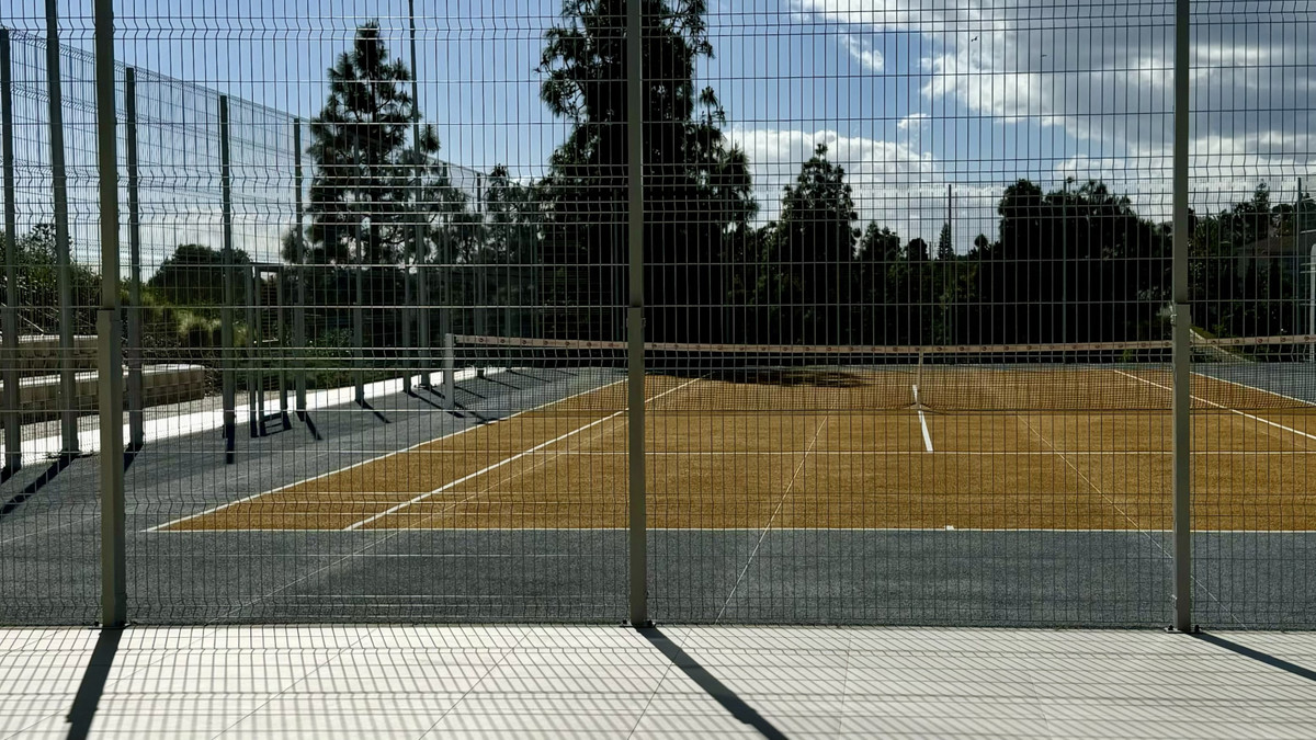 Property main view 44