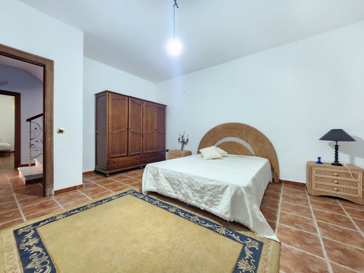 Property main view 44