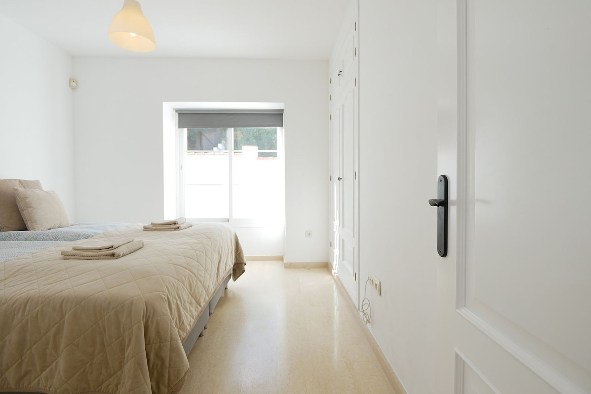 Property main view 80