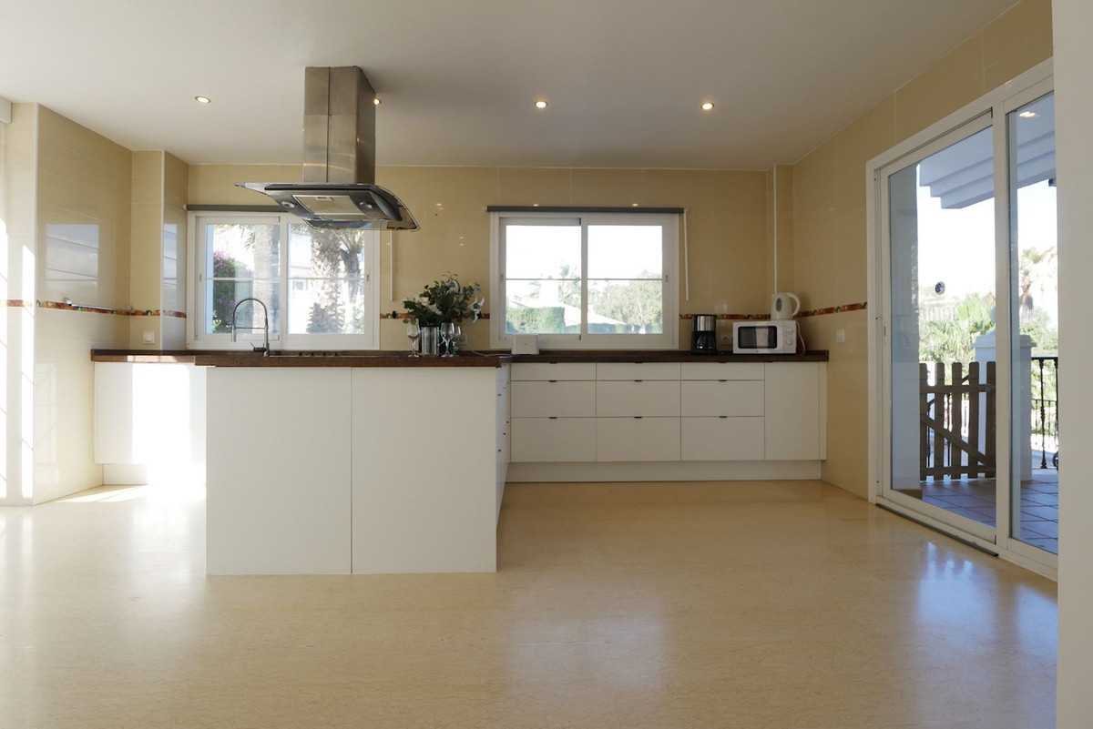 Property main view 81