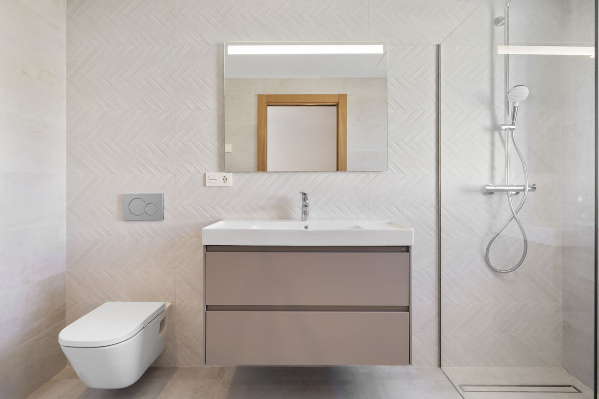 Property main view 33