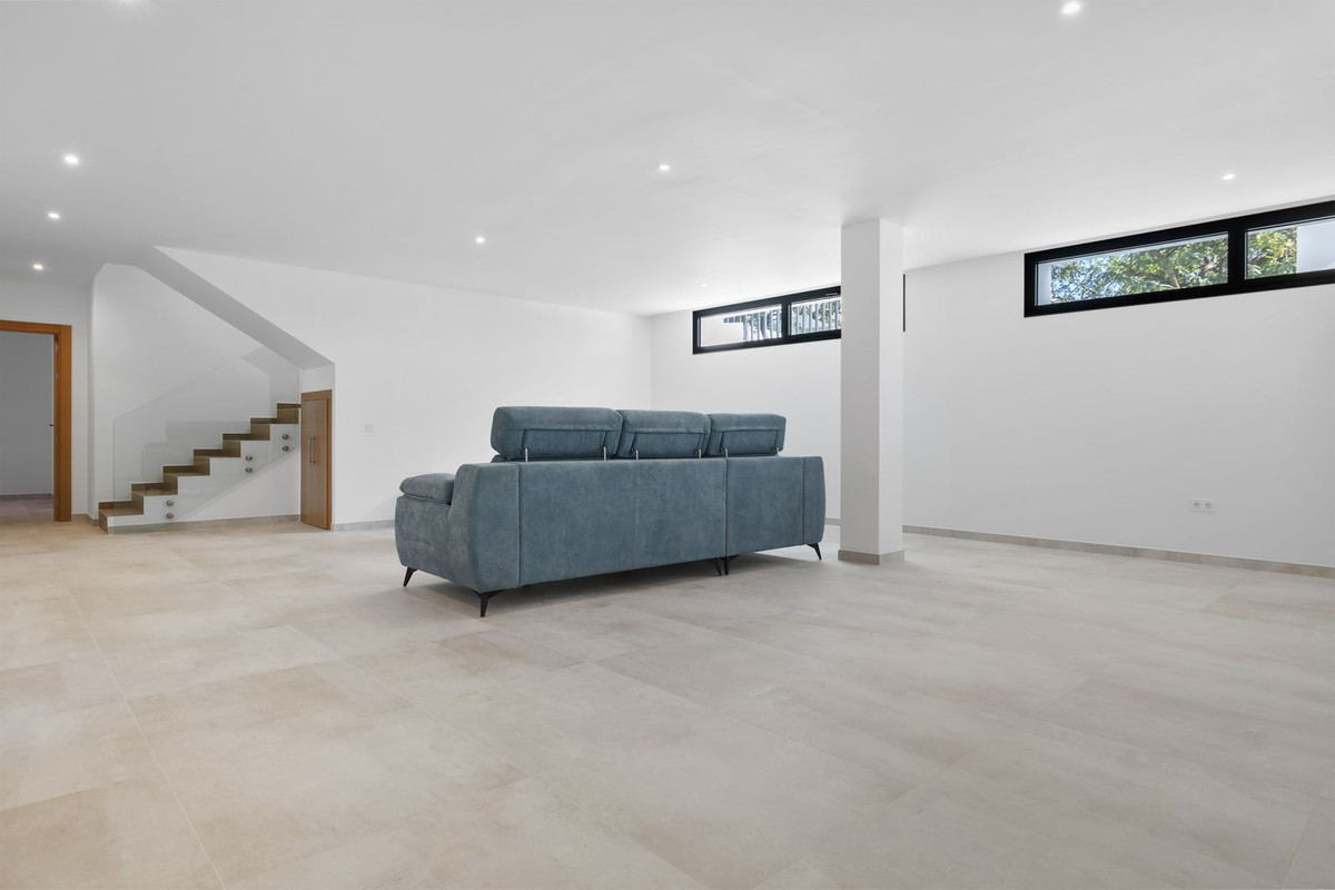 Property main view 43