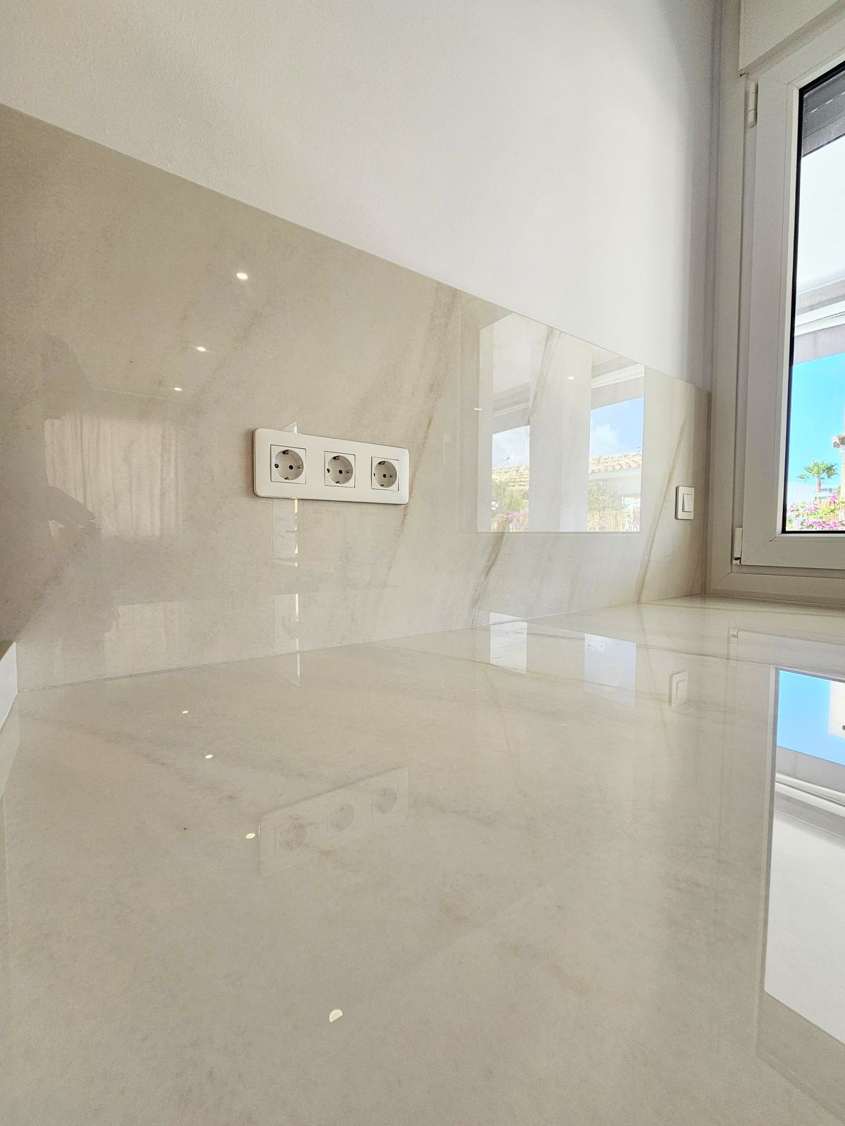 Property main view 115