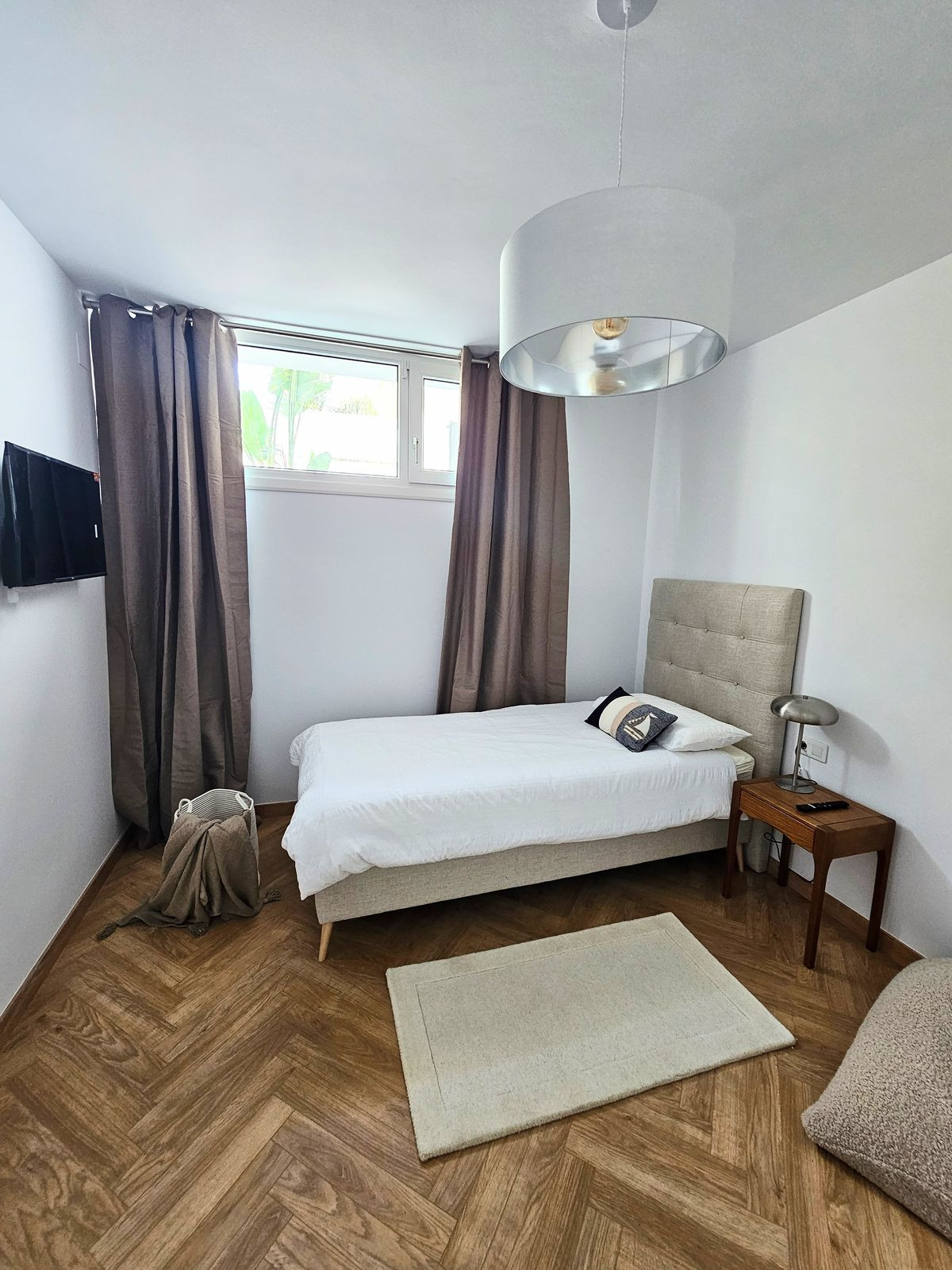 Property main view 33