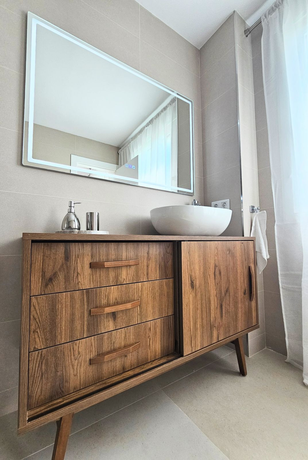 Property main view 69