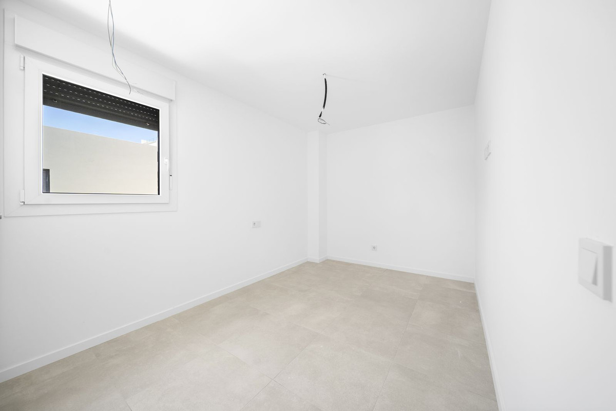 Huis te koop in La Cala de Mijas | 4 slaapkamers H5056375
