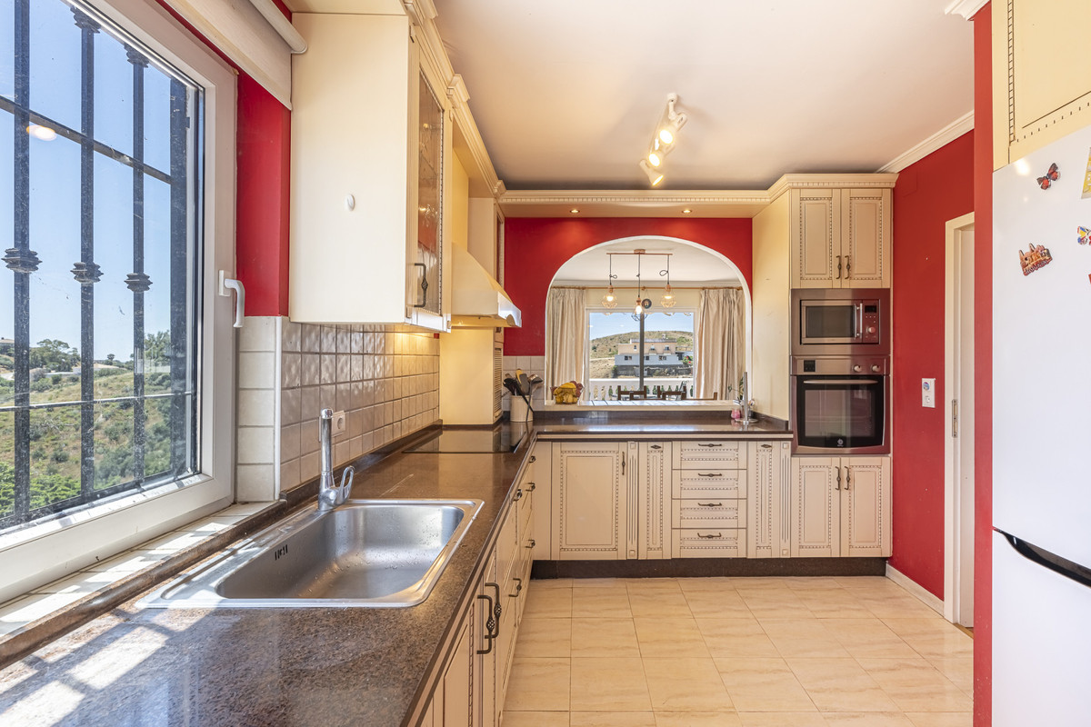 Huis te koop in La Cala de Mijas | 4 slaapkamers H5058061