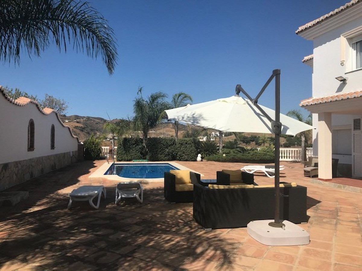 Huis te koop in La Cala de Mijas | 4 slaapkamers H5104783