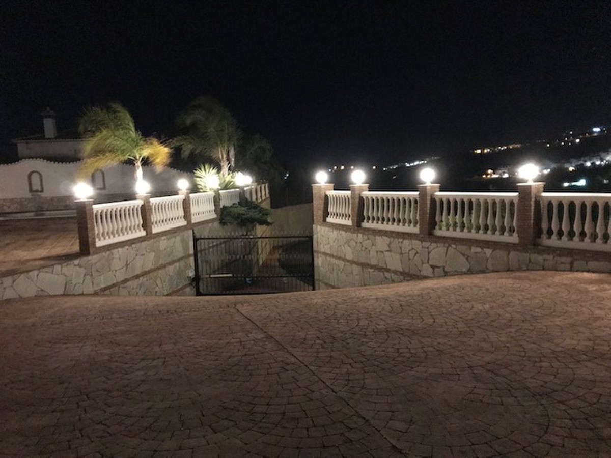 Huis te koop in La Cala de Mijas | 4 slaapkamers H5104783