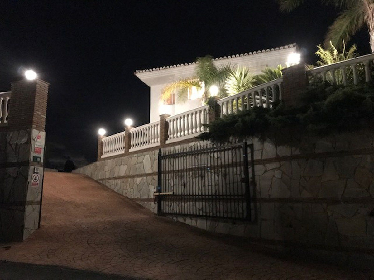 Huis te koop in La Cala de Mijas | 4 slaapkamers H5104783