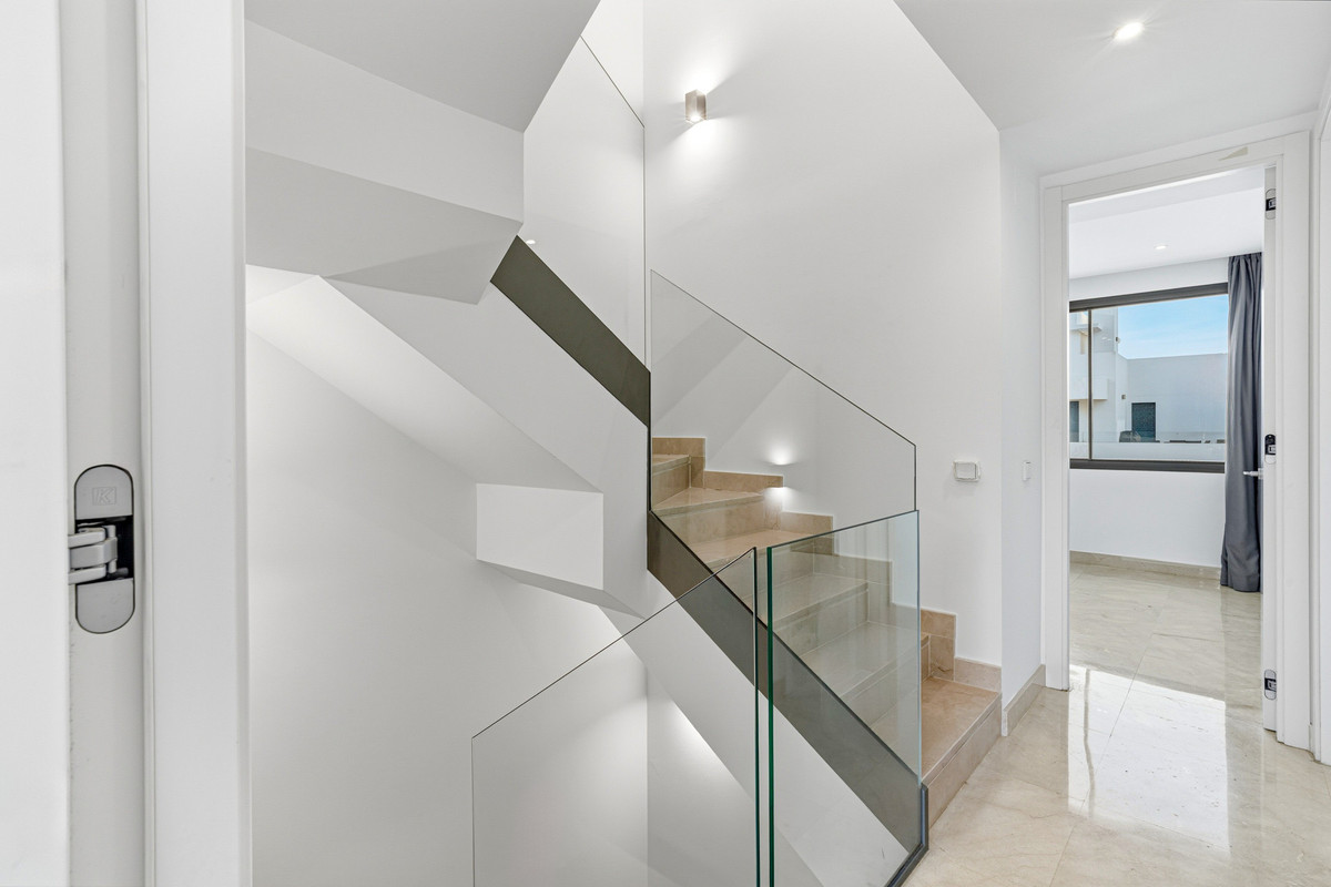 Huis te koop in La Cala de Mijas | 4 slaapkamers H5272633