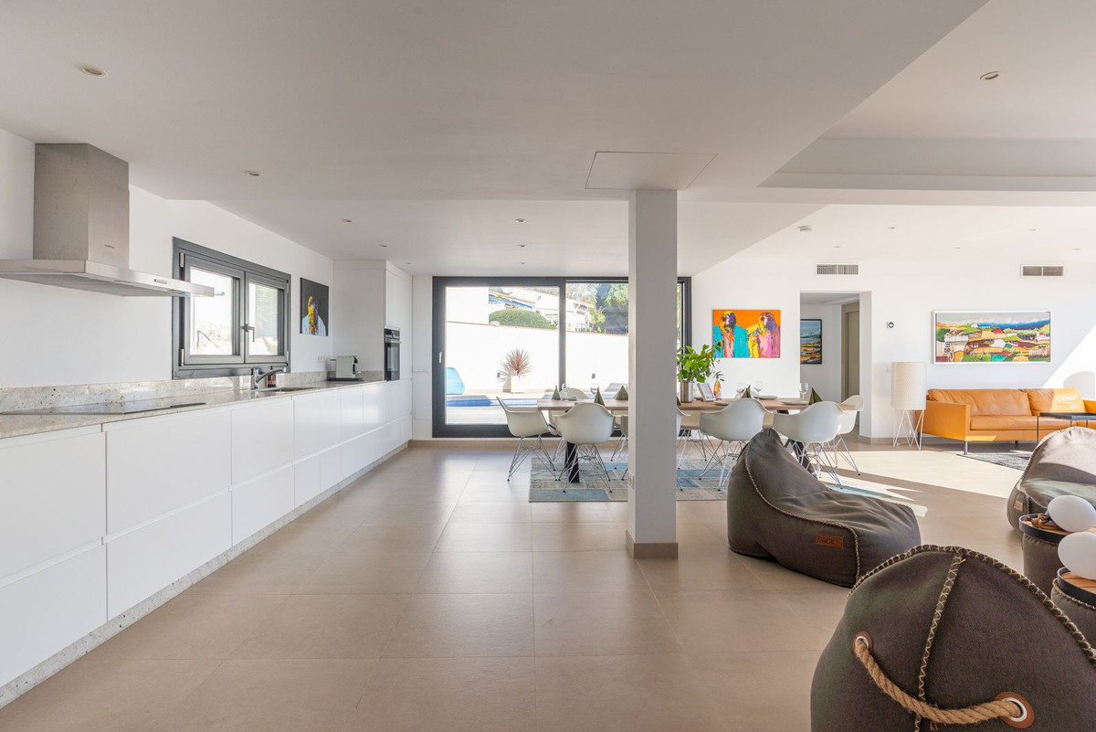 Huis te koop in La Cala de Mijas | 6 slaapkamers H5286430