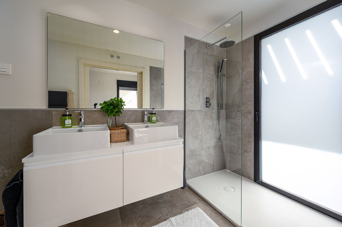 Huis te koop in La Cala de Mijas | 4 slaapkamers H5298115