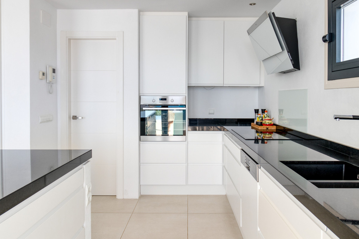 Huis te koop in La Cala de Mijas | 4 slaapkamers H5325463