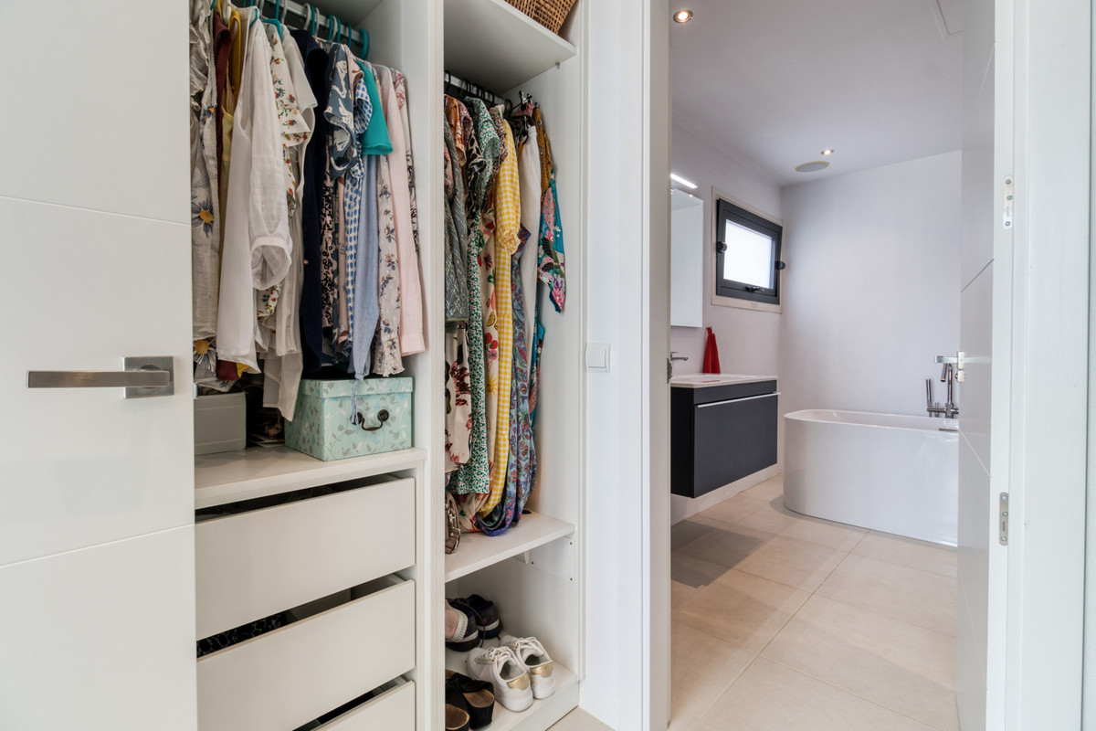 Huis te koop in La Cala de Mijas | 4 slaapkamers H5325463