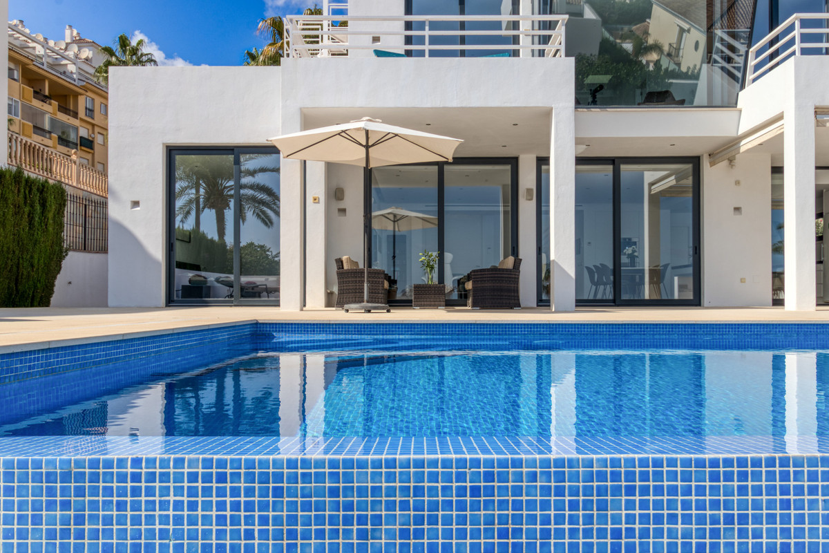 Huis te koop in La Cala de Mijas | 4 slaapkamers H5325463