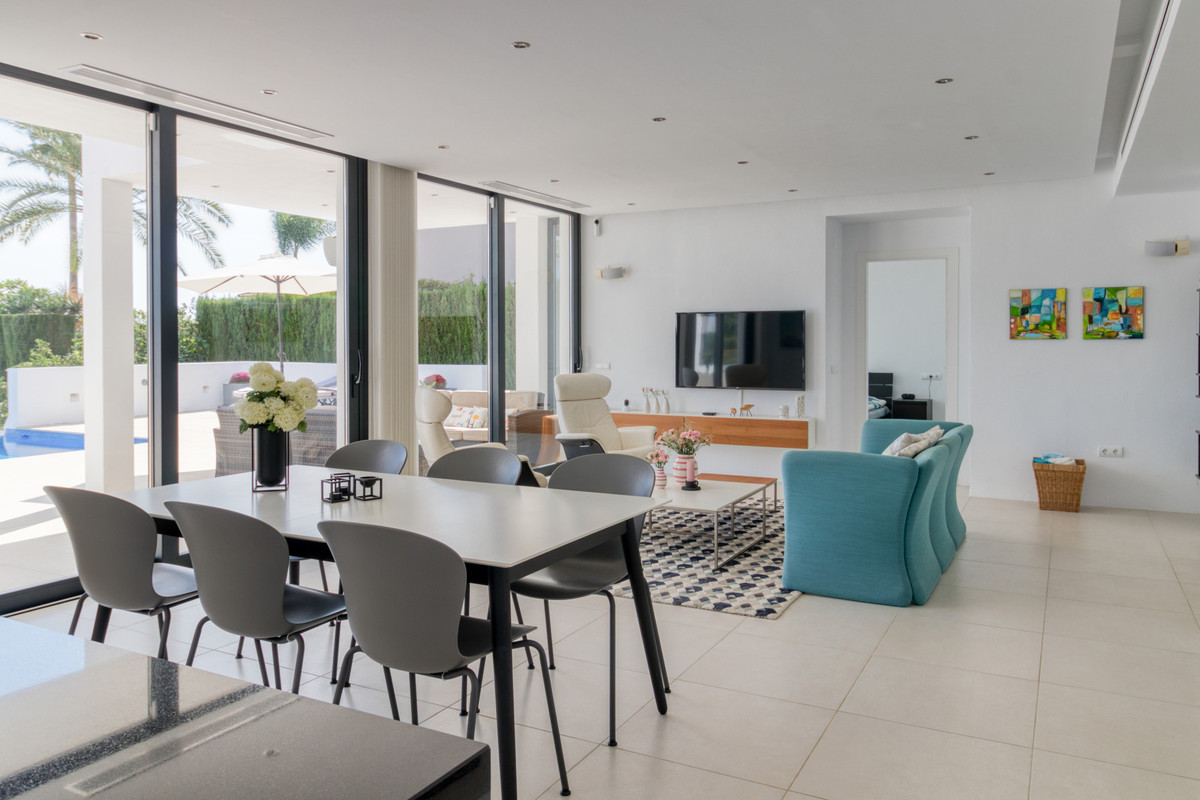 Huis te koop in La Cala de Mijas | 4 slaapkamers H5325463