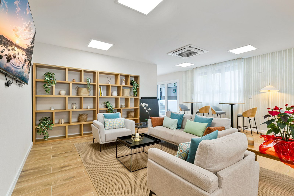 Property main view 44