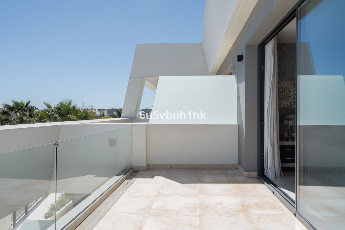 Huis te koop in La Cala de Mijas | 4 slaapkamers H5350084