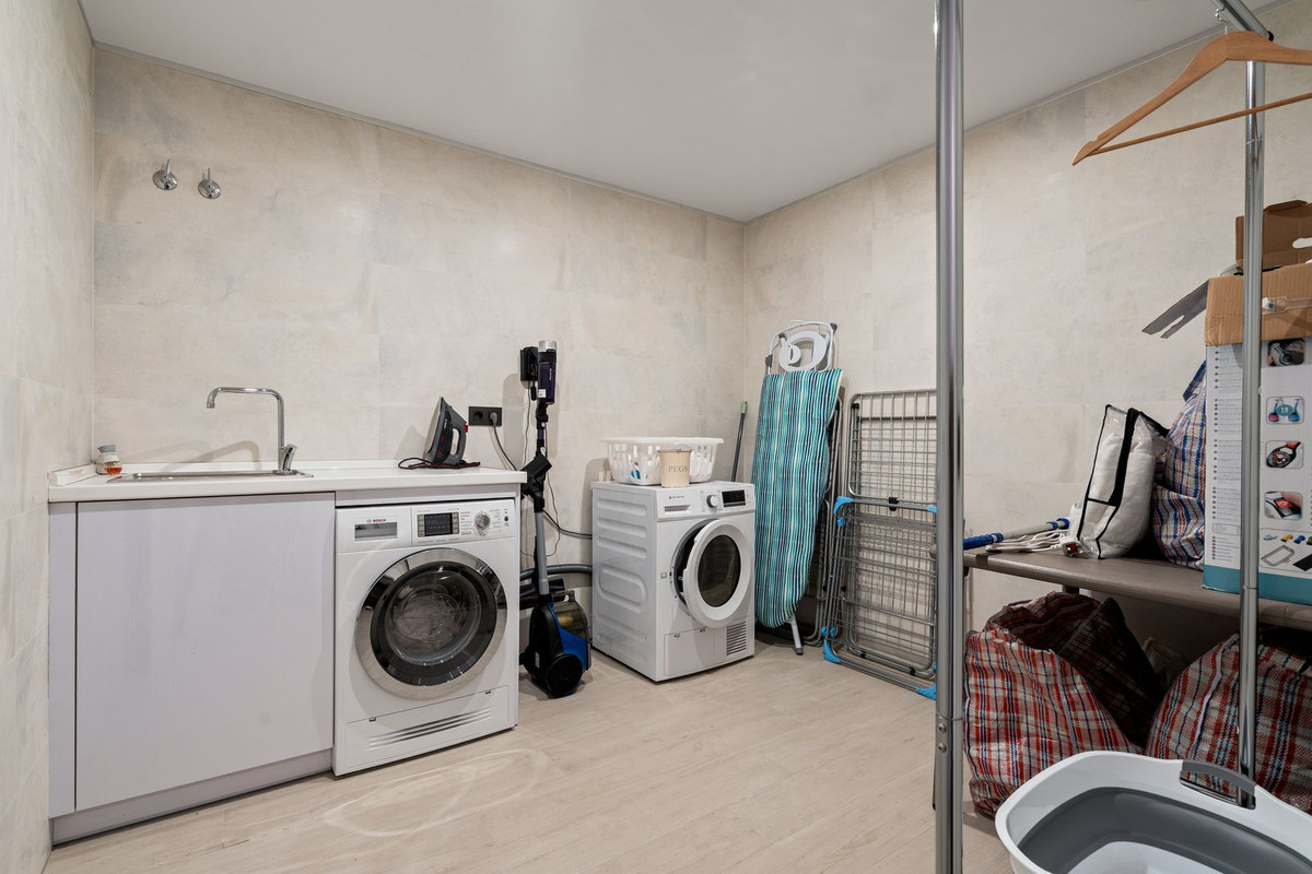 Huis te koop in La Cala de Mijas | 4 slaapkamers H5377882