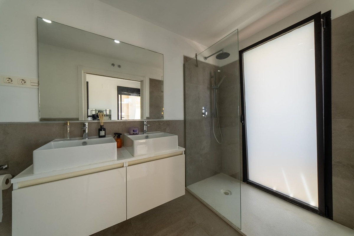 Huis te koop in La Cala de Mijas | 4 slaapkamers H5411500