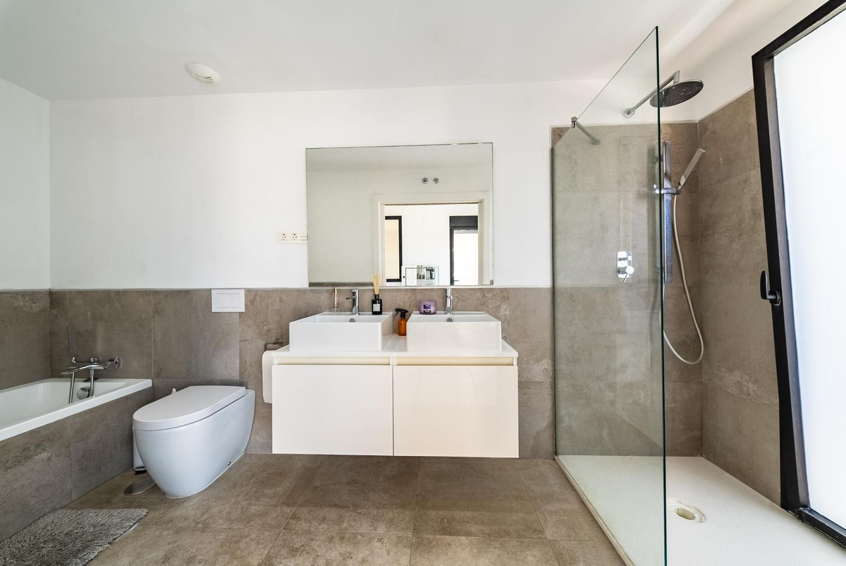 Huis te koop in La Cala de Mijas | 4 slaapkamers H5411500