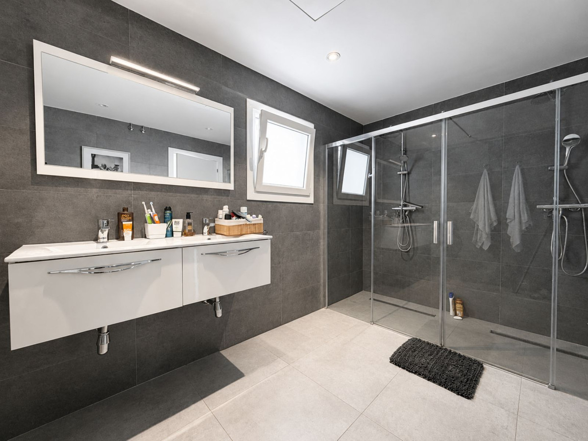 Huis te koop in La Cala de Mijas | 4 slaapkamers H5423404