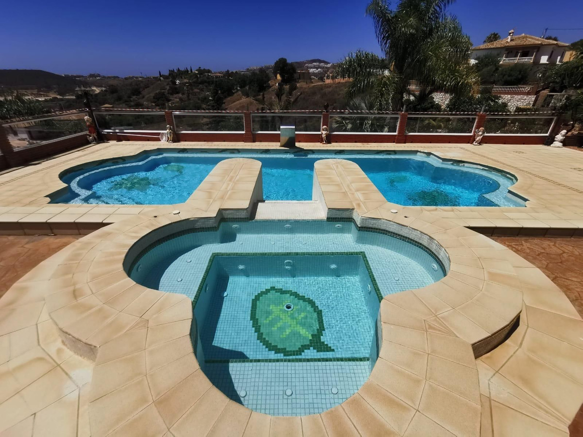Huis te koop in La Cala de Mijas | 6 slaapkamers H5490142