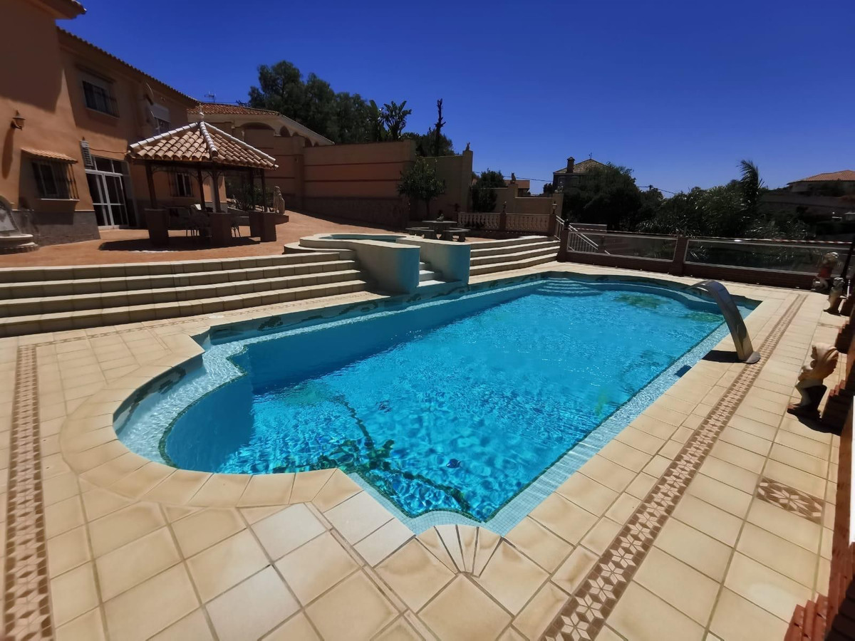 Huis te koop in La Cala de Mijas | 6 slaapkamers H5490142