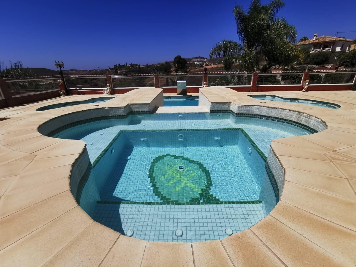 Huis te koop in La Cala de Mijas | 6 slaapkamers H5490142