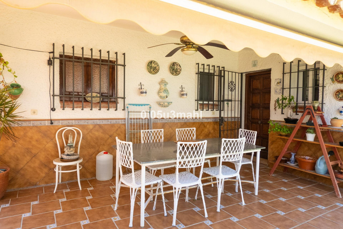 Vrijstaande Villa in La Cala del Moral-3
