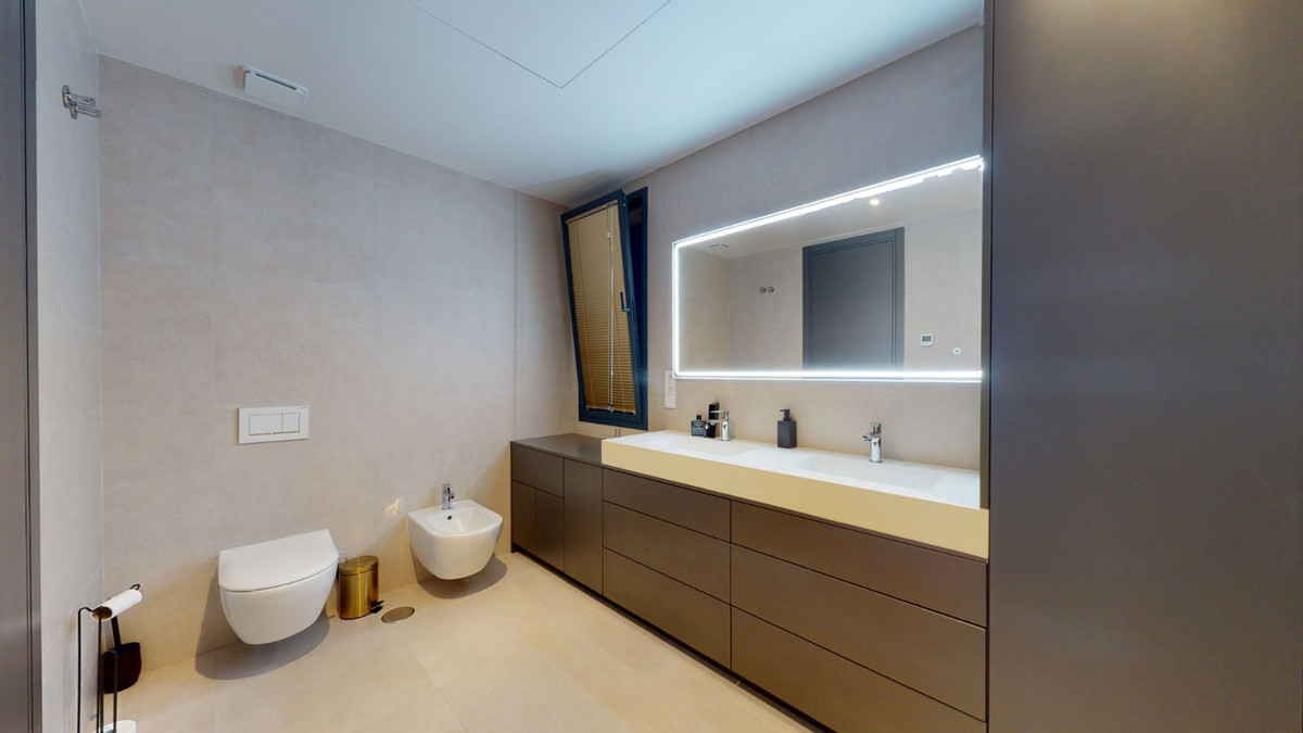 Property main view 50