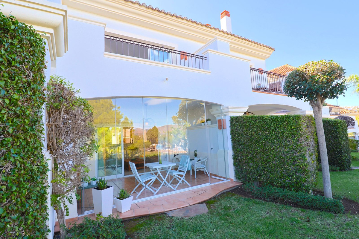 Geschakelde Woning in La Cala Golf-1