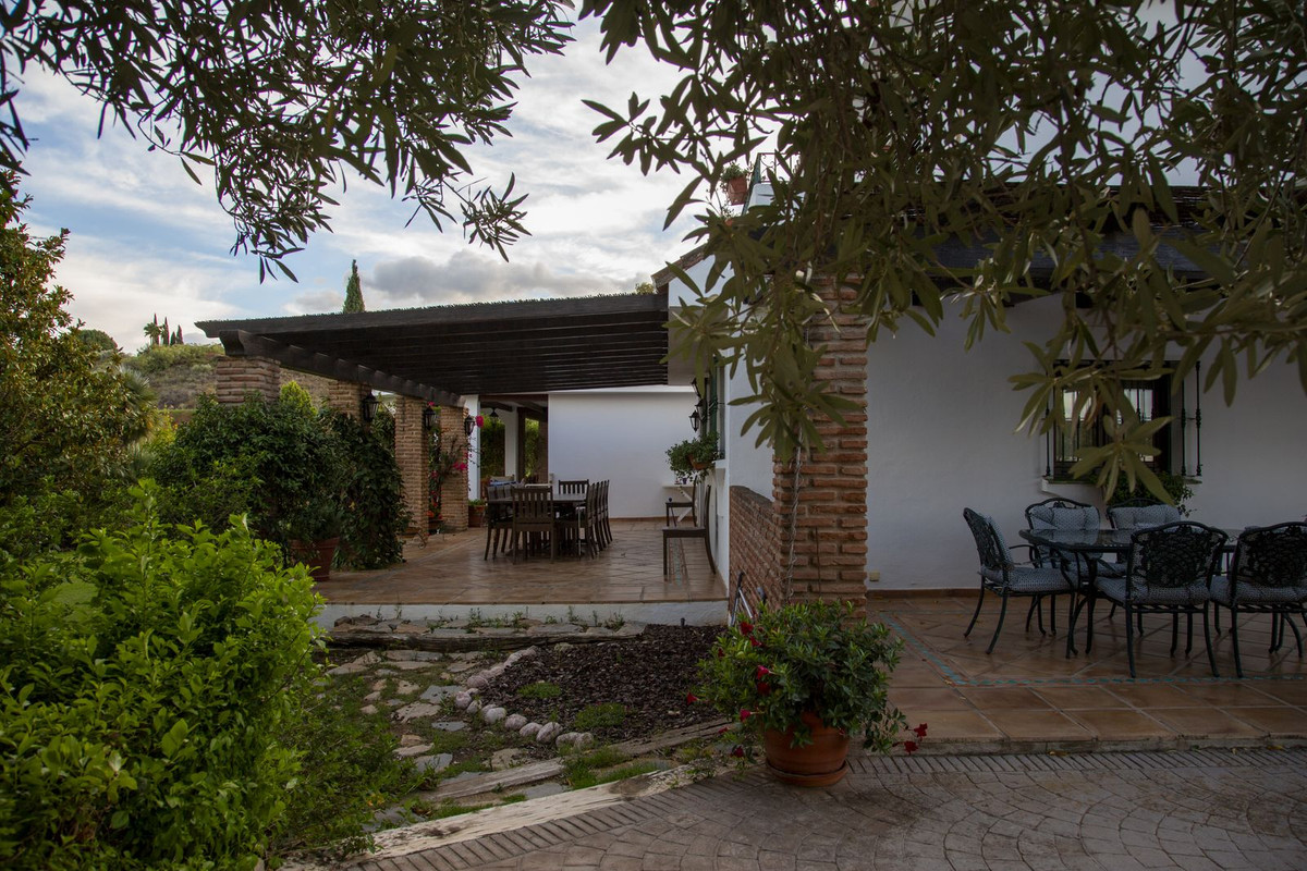 Property main view 122